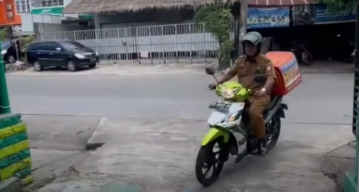 Sistem Pelayanan Motor Lorong (SiPelor) di Kelurahan Ballaparang