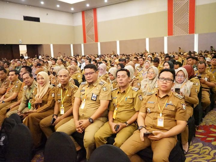 Gambar Camat Rappocini hadiri Rapat Koordinasi yang digelar Pemerintah Provinsi Sulawesi Selatan