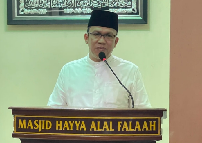 Gambar Camat Rappocini Safari Ramadhan di Masjid Hayya Alal Falah