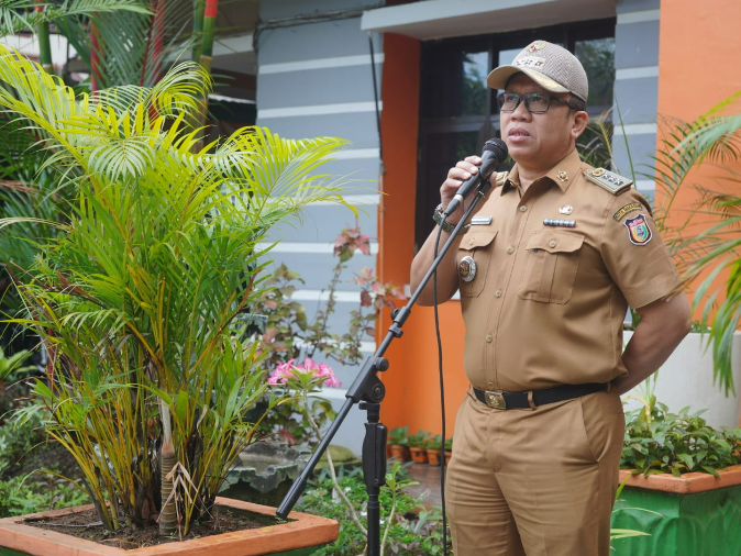 Gambar Pimpin Apel Pagi, Camat Rappocini Tekankan Dua Hal Ini