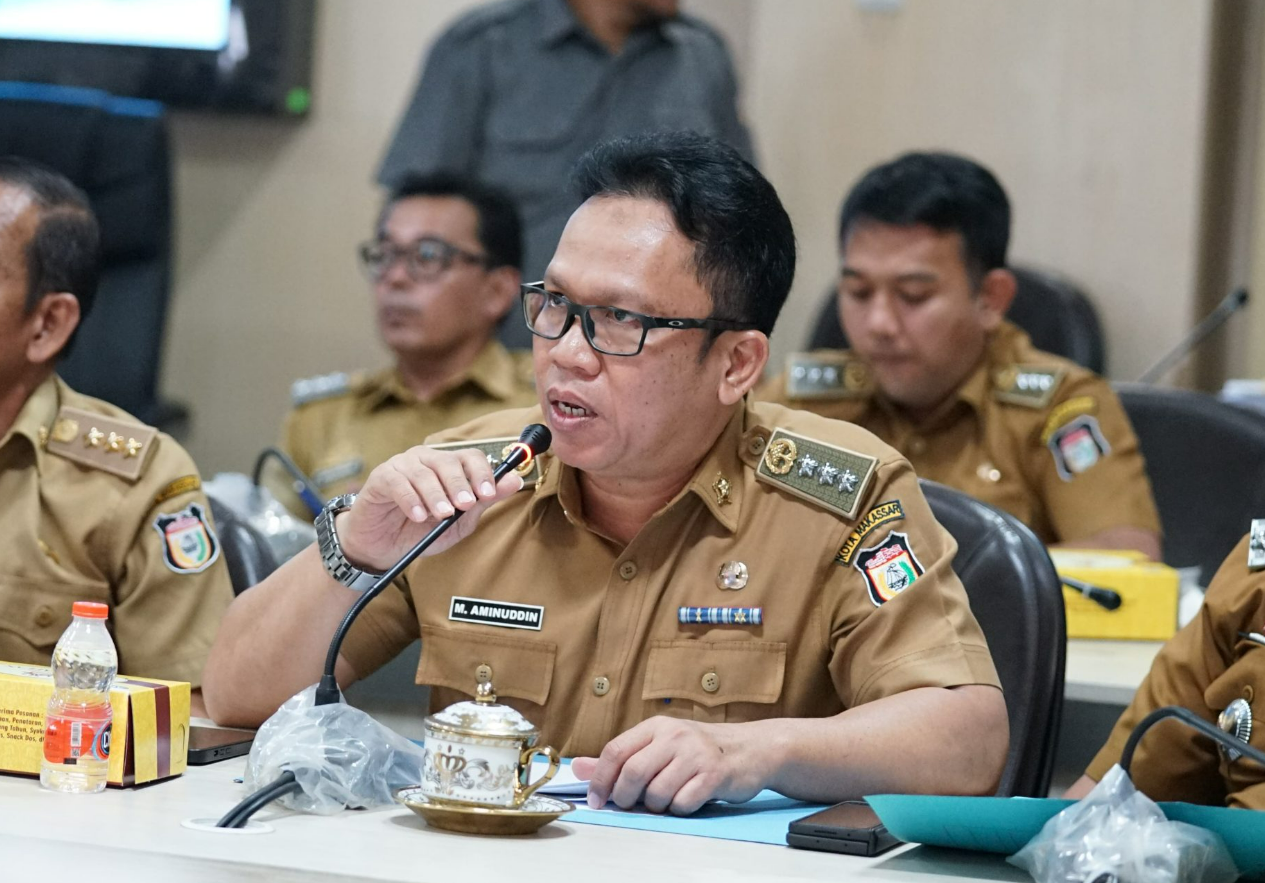 Gambar Camat Rappocini Menghadiri Rapat Kerja Badan Anggaran DPRD Kota Makassar 