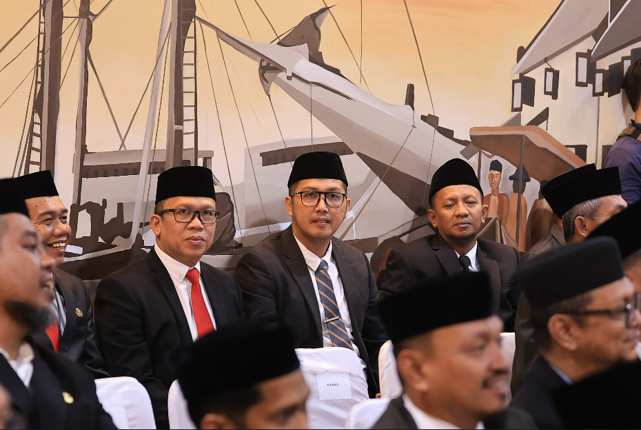 Gambar Camat Rappocini Hadiri Pelantikan Pengambilan Janji Sumpah Anggota DPR 2024