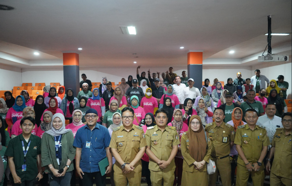 Gambar Camat Rappocini Buka Kegiatan Road Show CBP Rupiah