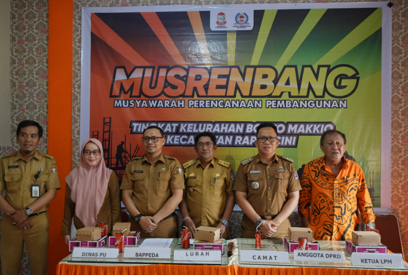 Gambar Camat Rappocini Hadiri Musrenbang Tingkat Kelurahan Bonto Makkio T.A 2025